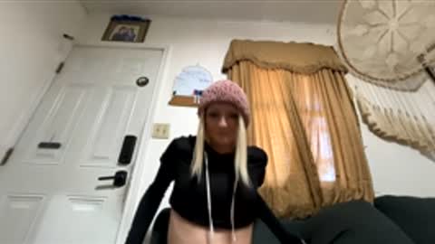 Destiny Nicole online show from 06/02/26, 10:34