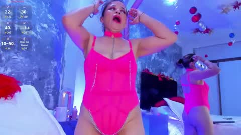 Aurora Rojas online show from 12/27/24, 06:03