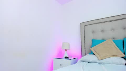 Snapshot of aurorarouse chatting on 04/07/26, 01:55 aurorarouse online show from 04/07/26, 01:55