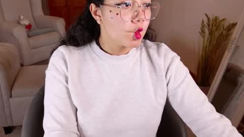 Aurora online show from 11/09/25, 09:24