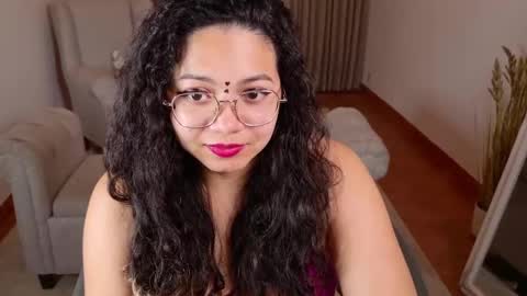 Aurora online show from 11/17/25, 09:20