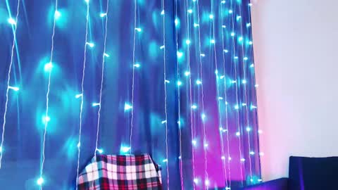 Aurora online show from 03/06/25, 03:35