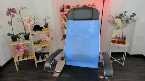 aurorawrenfield online show from 01/06/26, 05:33