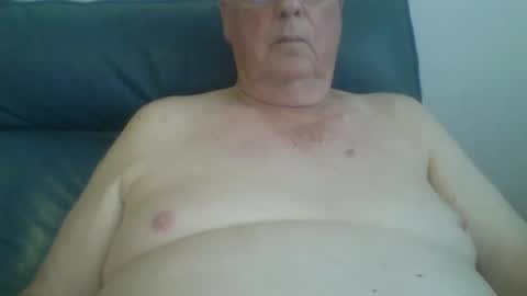 aussie1955 online show from 12/02/24, 06:41