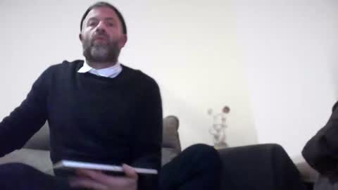 Snapshot of aussie_dad_uc chatting on 06/24/26, 09:30 aussie_dad_uc online show from 06/24/26, 09:30
