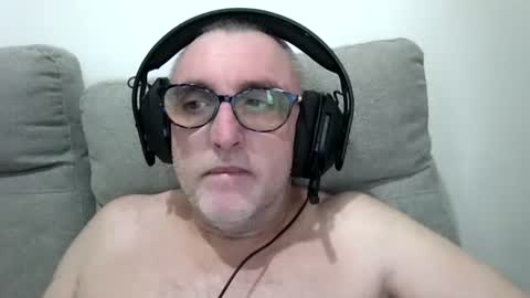 aussie_ozzie online show from 05/16/26, 05:48