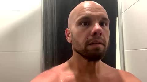 aussieboycal online show from 12/22/25, 12:02