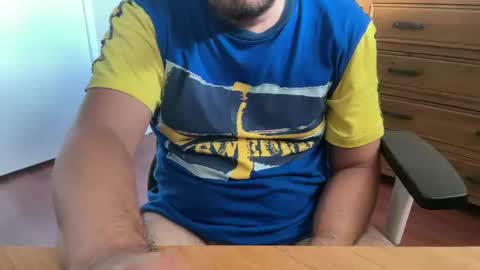 Snapshot of aussielatino82 chatting on 02/11/25, 07:02 Rich online show from 02/11/25, 07:02