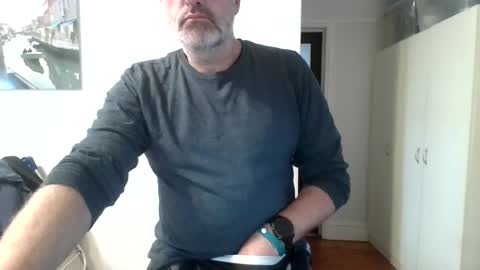 aussiemaninmelbourne online show from 06/16/26, 02:36