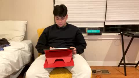 HarrisonGeorge online show from 03/04/25, 04:38