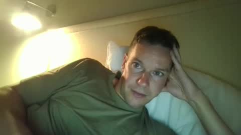 aussiesurfer0000 online show from 01/03/25, 11:03