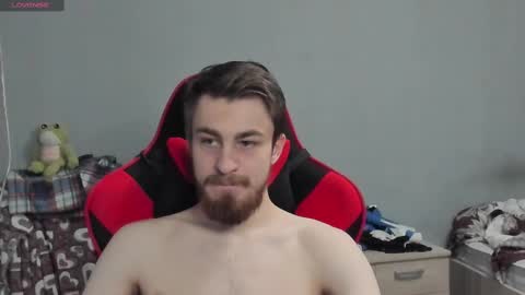 Snapshot of austen_milker chatting on 12/10/24, 01:00 Austen online show from 12/10/24, 01:00