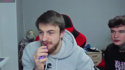 Snapshot of austen_milker chatting on 12/11/24, 10:16 Austen online show from 12/11/24, 10:16