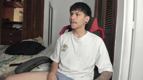 Austin online show from 10/17/25, 01:14