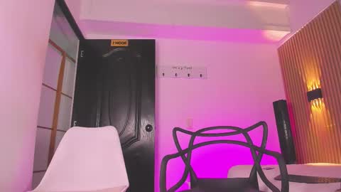 austin_rouse online show from 11/09/25, 07:23