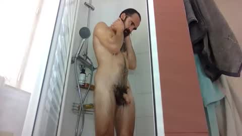 Snapshot of austinpowa chatting on 10/12/25, 02:49 austinpowa online show from 10/12/25, 02:49