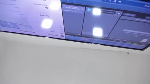 Snapshot of austinreeds chatting on 09/22/25, 11:56 austinreeds online show from 09/22/25, 11:56