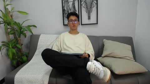 Snapshot of austinreeds chatting on 09/28/25, 08:14 austinreeds online show from 09/28/25, 08:14