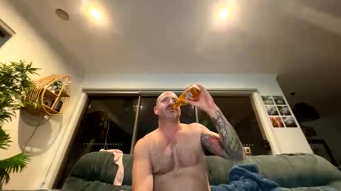 austintoner85 online show from 06/08/26, 09:09