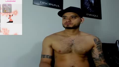 AustinTorres  online show from 02/12/25, 02:56