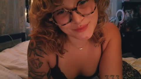 Autie 3 online show from 07/10/26, 03:00