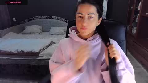 Ava online show from 03/07/26, 12:02