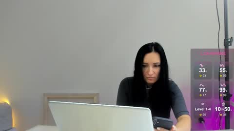 Ava online show from 02/11/26, 05:34