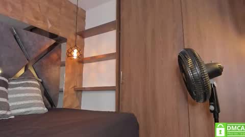 ava_bonny online show from 09/25/25, 03:21