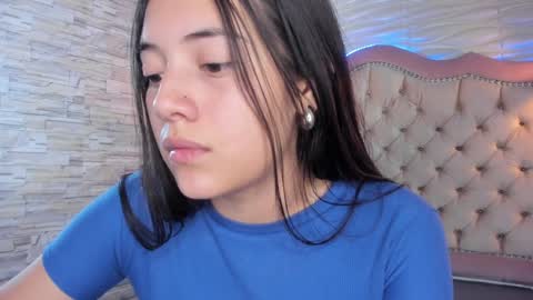 Snapshot of ava_broown chatting on 01/09/25, 07:50 online show from 01/09/25, 07:50