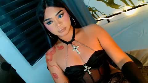 Ava online show from 06/18/26, 08:35