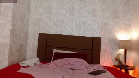 Ava  online show from 04/14/26, 07:20