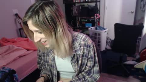 Ava online show from 02/05/26, 11:53