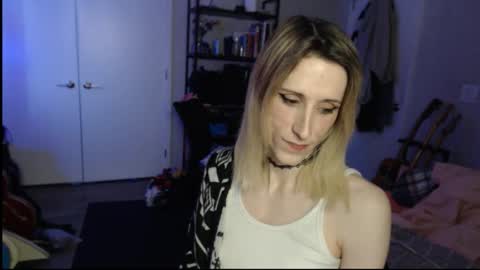 Ava online show from 02/13/26, 08:16