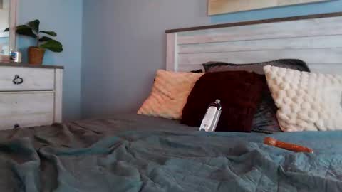 Ava Eve online show from 10/23/25, 05:44