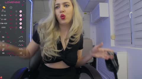    online show from 02/08/25, 04:03