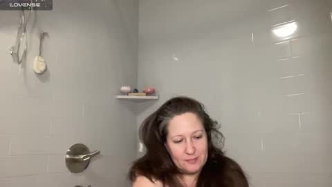 Snapshot of avabradley chatting on 01/09/25, 05:02 Ava . Support my channel by using my affiliate link to make your account Thanks online show from 01/09/25, 05:02