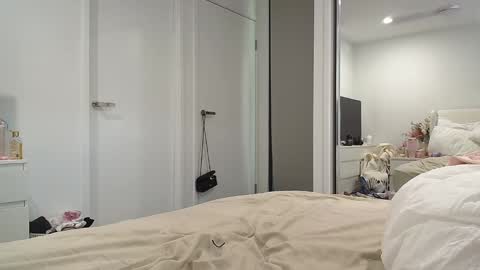 Ava Brooks online show from 01/06/25, 11:42