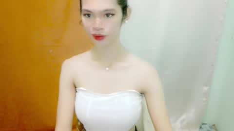 avacadaxcx online show from 09/23/25, 10:35