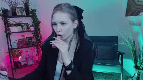 Ava nonude online show from 09/24/25, 10:51