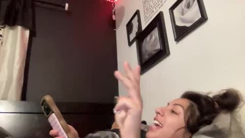 Snapshot of avamonroexo chatting on 12/18/25, 09:04 Ava Monroe online show from 12/18/25, 09:04