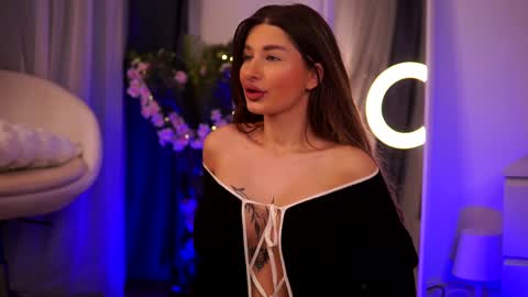 Snapshot of avashay chatting on 01/24/25, 10:19 Carina online show from 01/24/25, 10:19