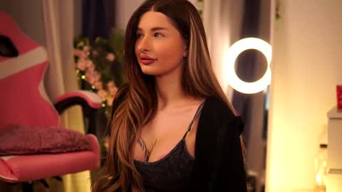 Snapshot of avashay chatting on 01/31/25, 10:42 Carina online show from 01/31/25, 10:42