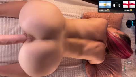 Snapshot of avechloe chatting on 07/15/26, 04:56 call me Chloe online show from 07/15/26, 04:56