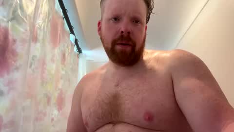 Snapshot of averagedan90 chatting on 02/25/25, 03:16 Dan online show from 02/25/25, 03:16