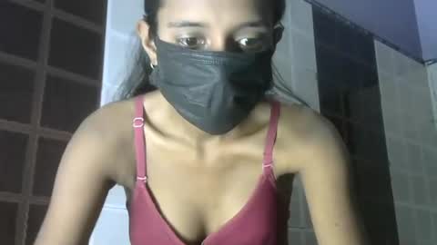 avery_lust01 online show from 04/27/26, 05:49