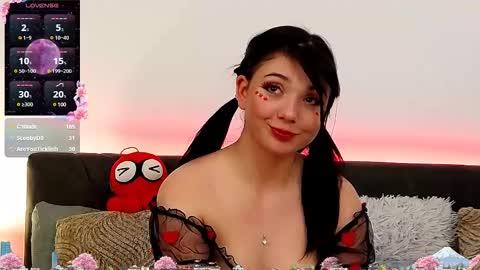 Snapshot of averywillow chatting on 02/13/25, 11:37 AveryWillow online show from 02/13/25, 11:37