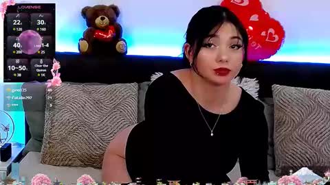 Snapshot of averywillow chatting on 02/21/25, 06:26 AveryWillow online show from 02/21/25, 06:26