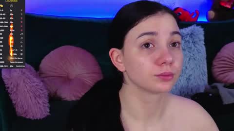 AveryWillow online show from 04/02/26, 10:51