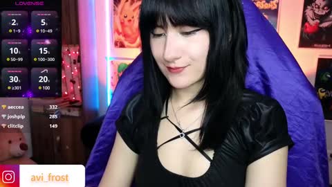 Saraaaa independent model 3 online show from 03/09/25, 09:57