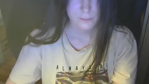 avialenne online show from 04/03/26, 06:28